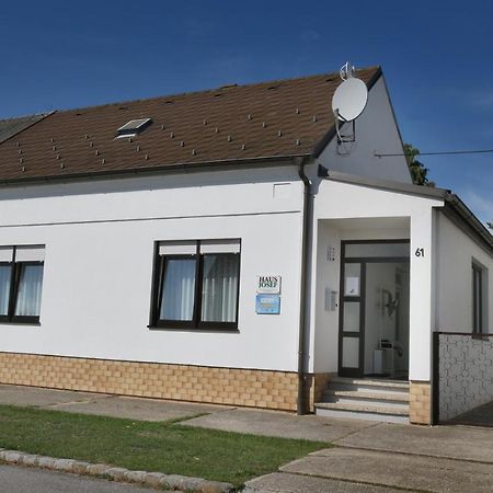 Haus Josef Apartamento Sankt Andrä bei Frauenkirchen Exterior foto